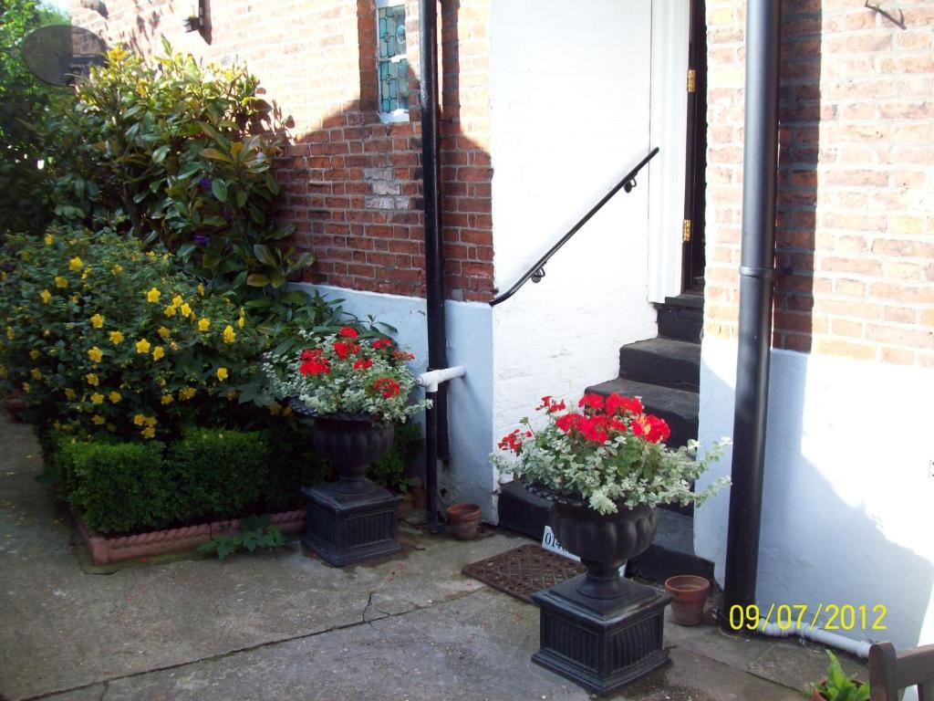 Minster Garth Guest House Beverley Bagian luar foto